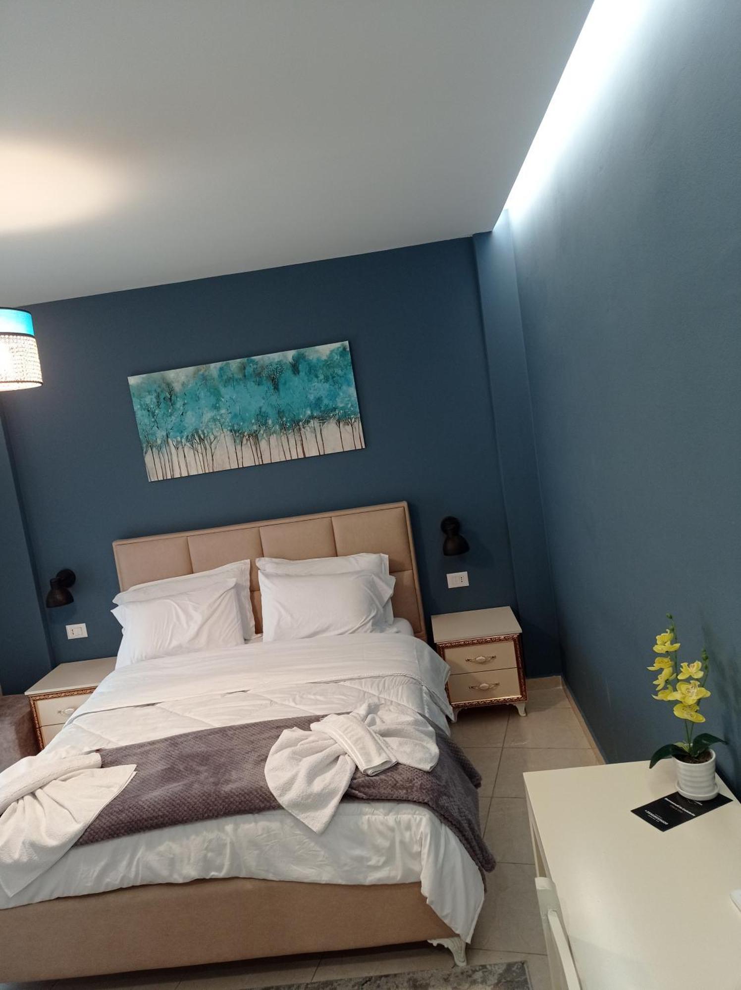Ajilin Hotel Rooms Korce Exterior photo