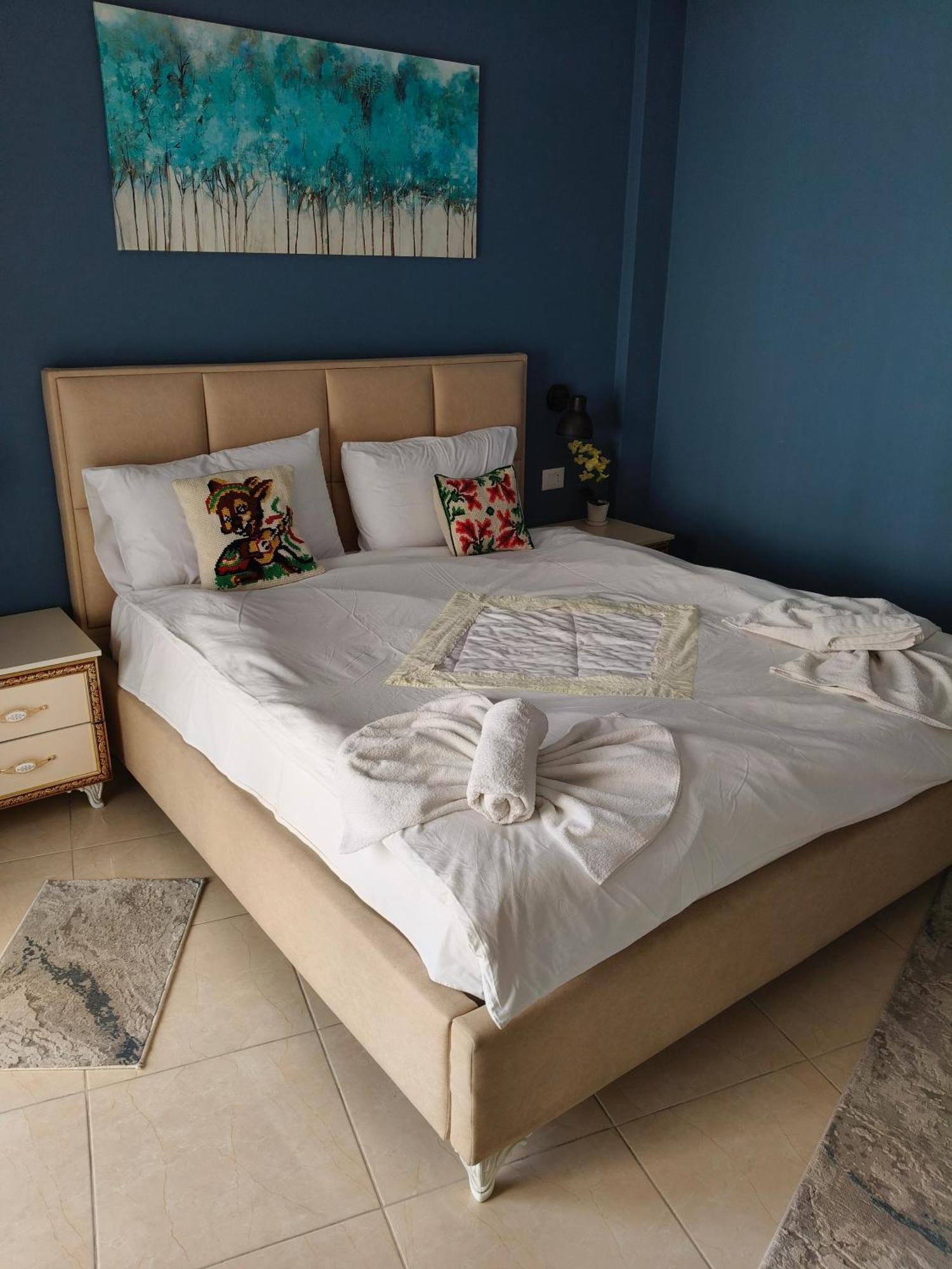 Ajilin Hotel Rooms Korce Room photo